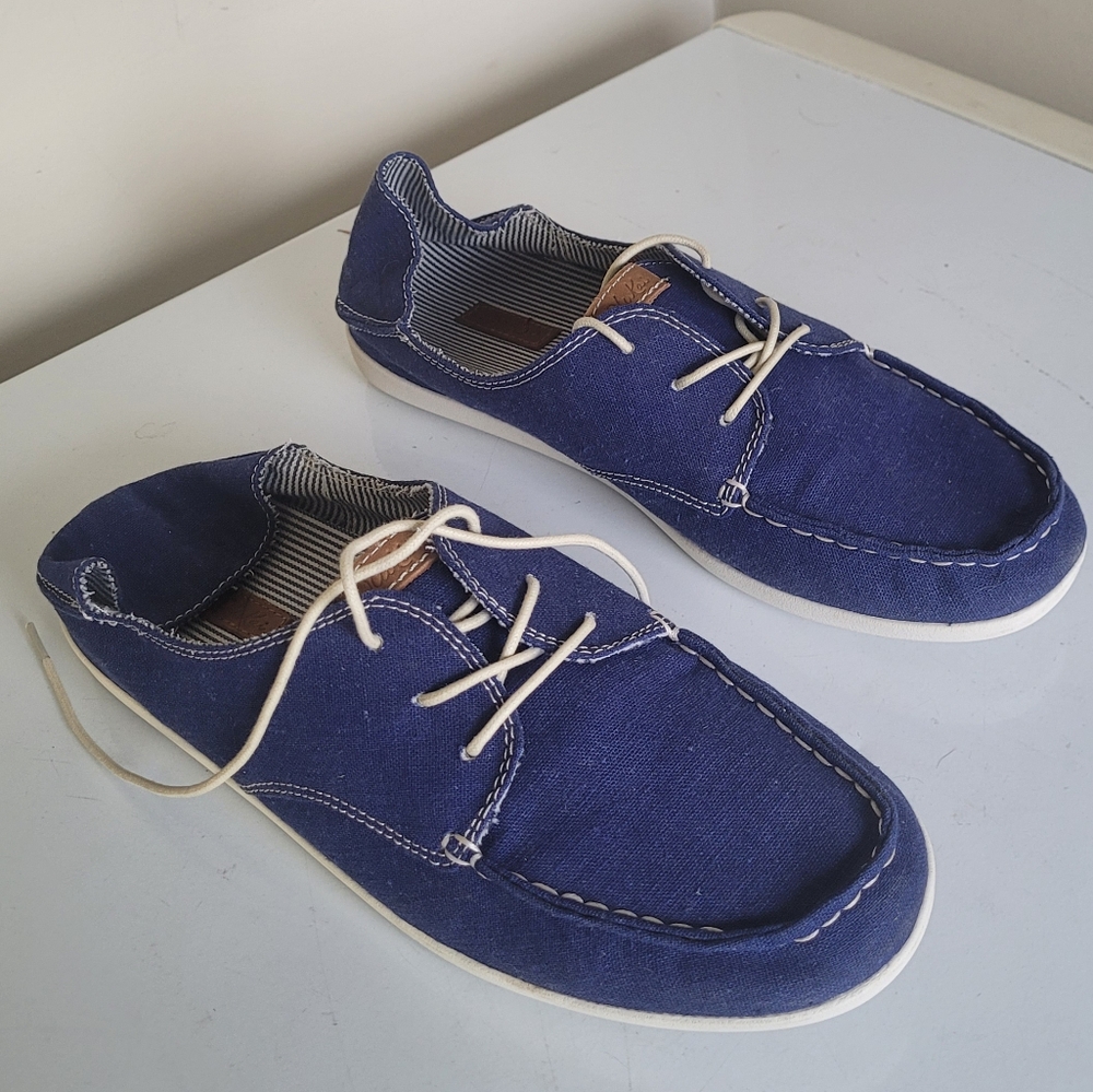 OluKai Heleuna Navy Blue Canvas Lace-Up Slip On Boat Shoe